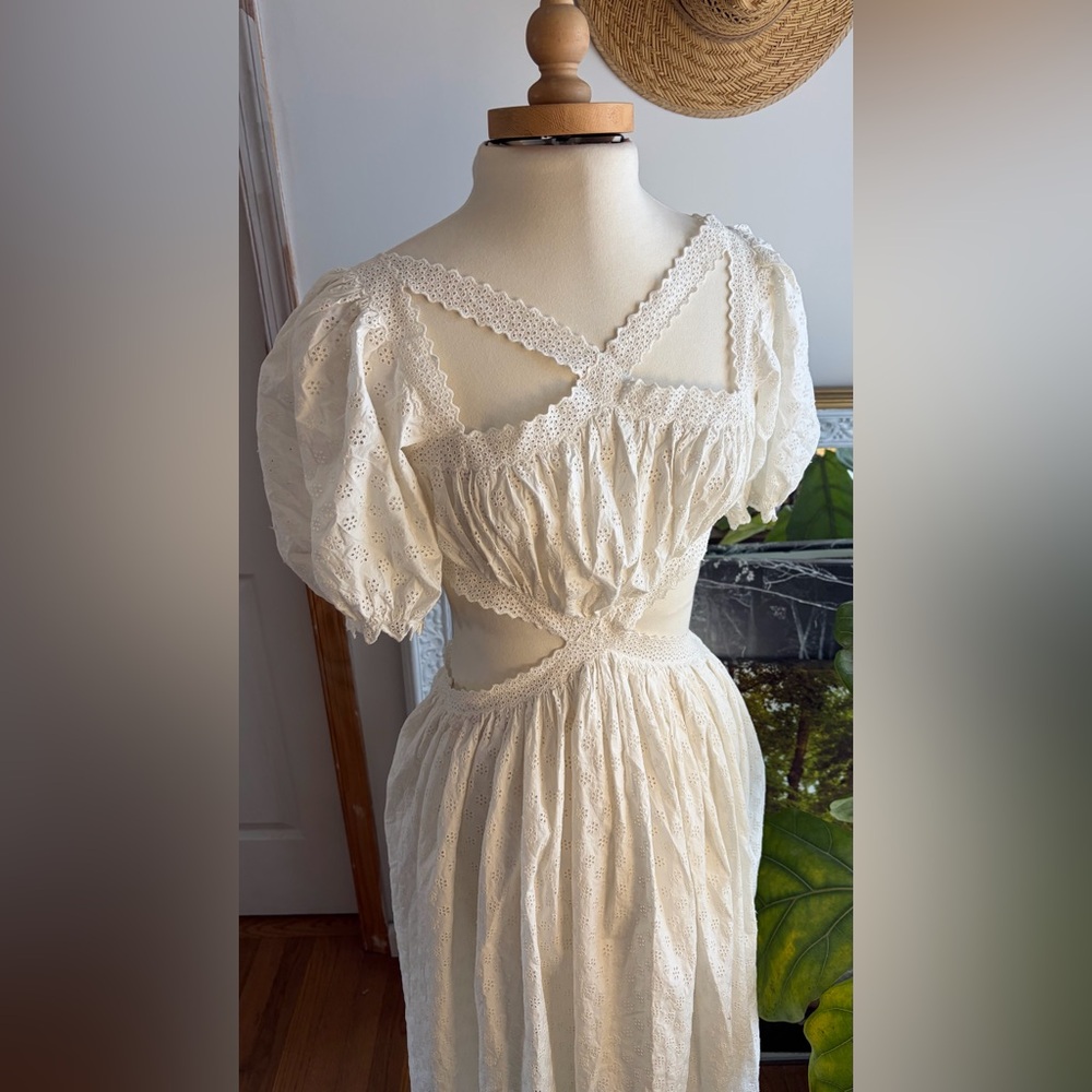 DÔEN Ravenna Dress in Salt - NWT - Size Medium cottagecore spring summer - Picture 4 of 12